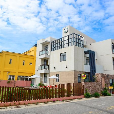 Mix Homestay Маґун Екстер'єр фото